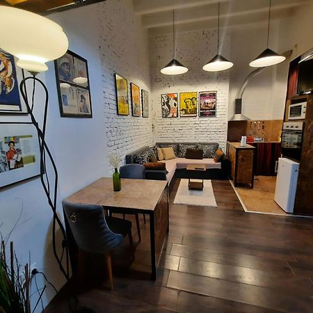 Authentic Belgrade Centre Hostel - Only Private Rooms מראה חיצוני תמונה