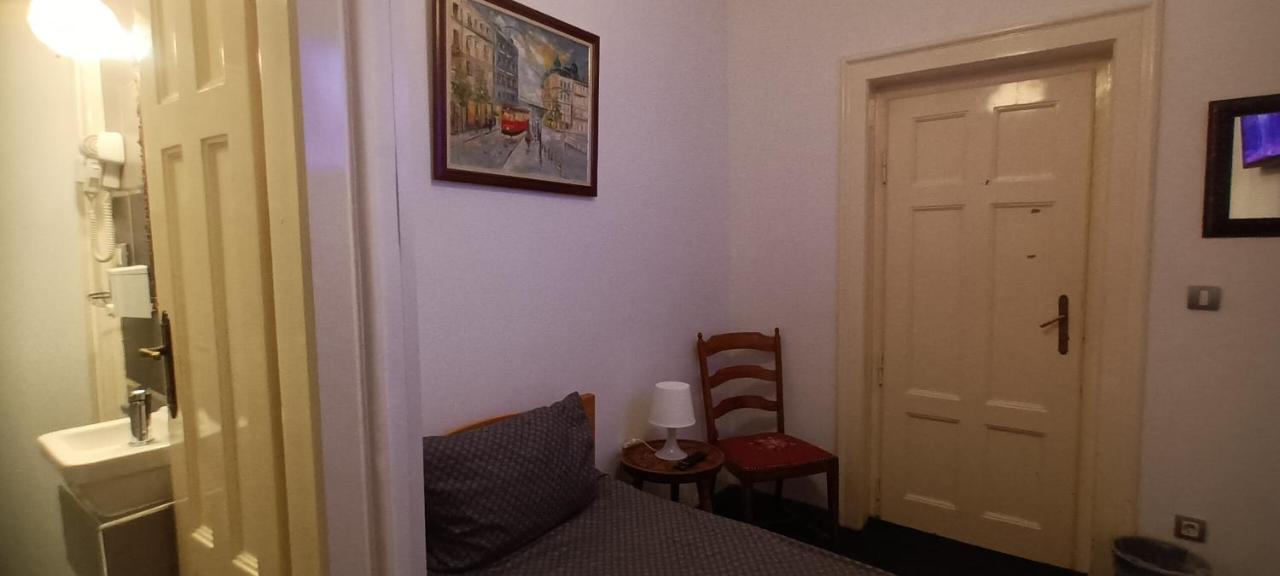 Authentic Belgrade Centre Hostel - Only Private Rooms מראה חיצוני תמונה