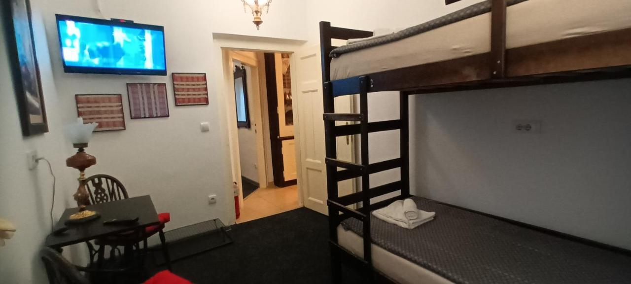 Authentic Belgrade Centre Hostel - Only Private Rooms מראה חיצוני תמונה